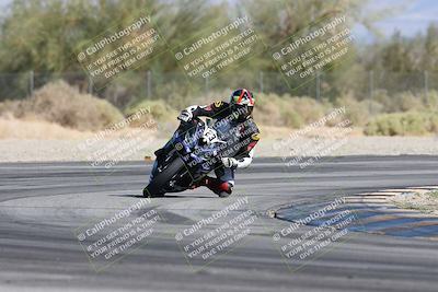 media/Nov-01-2025-CVMA (Sat) [[fc0f7531b8]]/Race 4-500-400-350 Supersport/